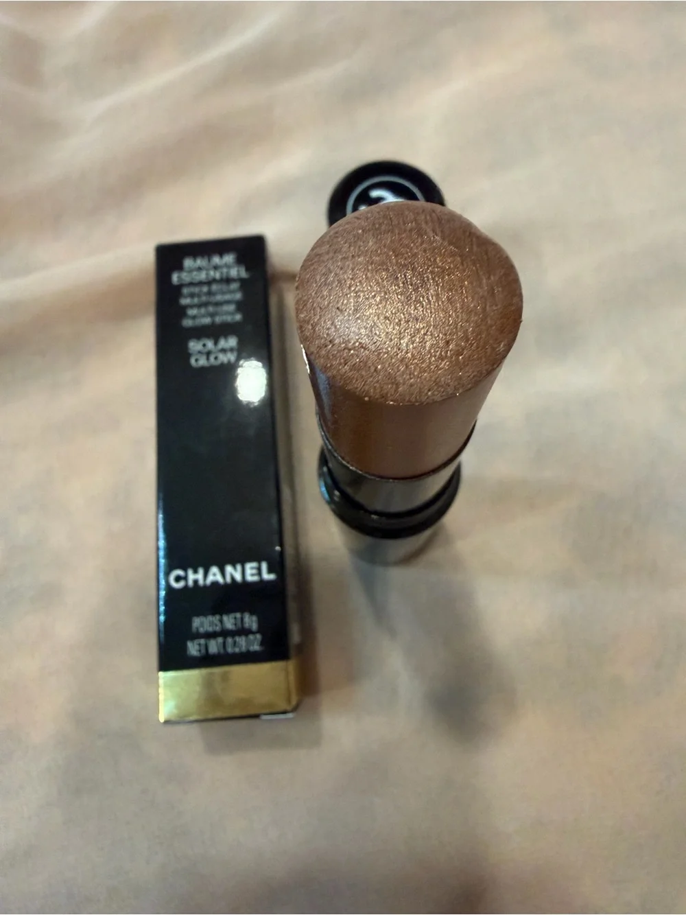 CHANEL Solar Glow Multi-Use Glow Stick - Solar Glow